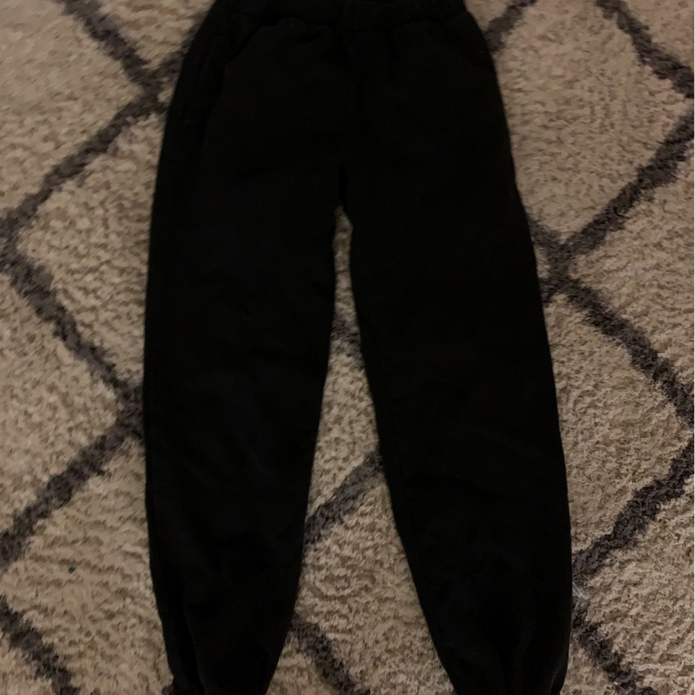 black john galt( brandy melville ) sweatpants